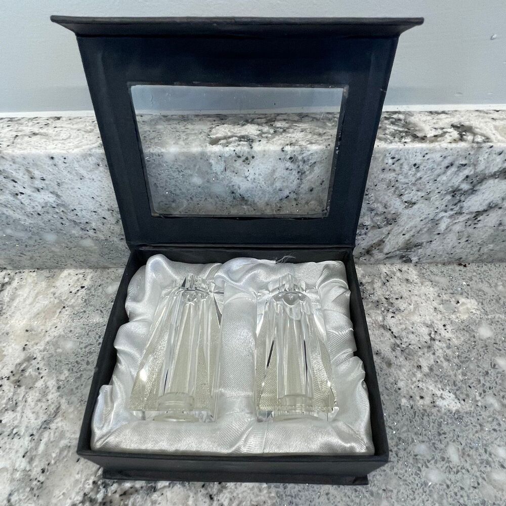 Vintage NEW Oleg Cassini Crystal Faceted Salt & Pepper Shakers in Box 126991